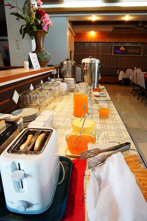 Thai Inter Korat Hotel Nakhonratchasima Εξωτερικό φωτογραφία